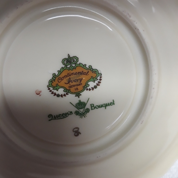 Rosenthal Continental Ivory cup and saucer - Picture 9 of 10